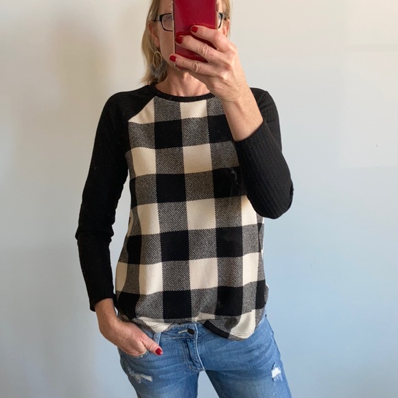 Black & White, Elbow Patch Top - Picture 3 of 6